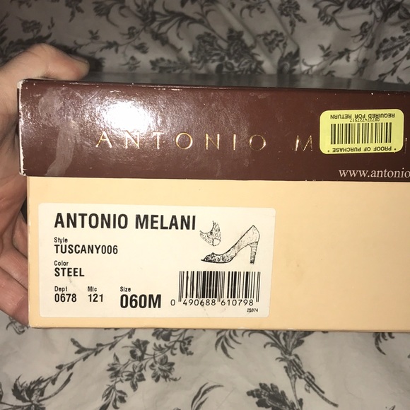 Antonio Melani Tuscany Heels - Picture 8 of 8